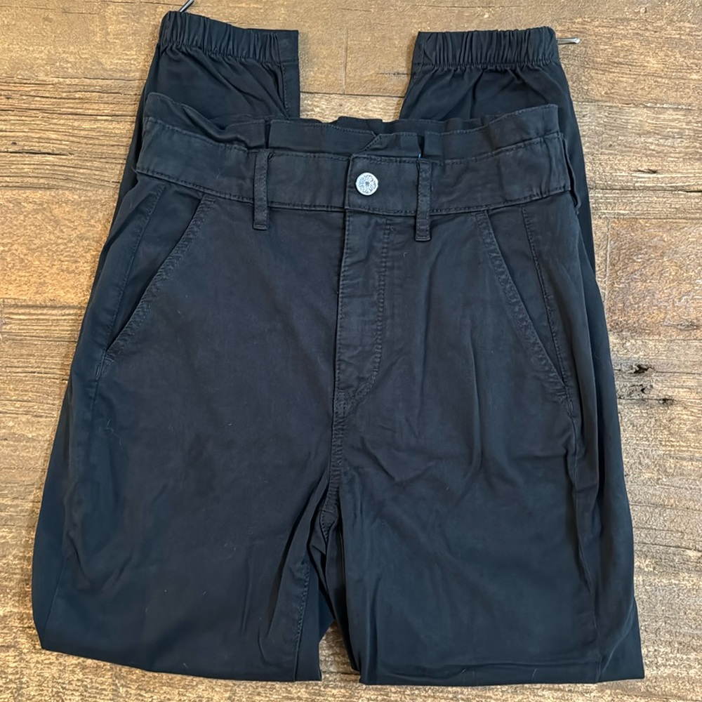 White House Black Market Extra High-Rise Slim Ankle